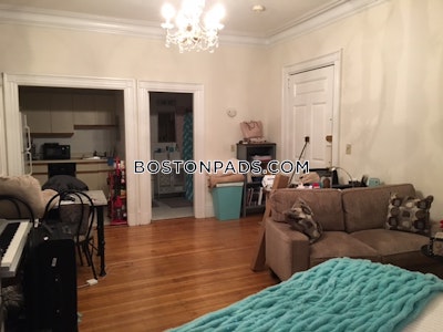 Fenway/kenmore Apartment for rent Studio 1 Bath Boston - $2,400