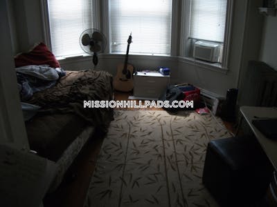 Mission Hill Apartment for rent 2 Bedrooms 1 Bath Boston - $3,395