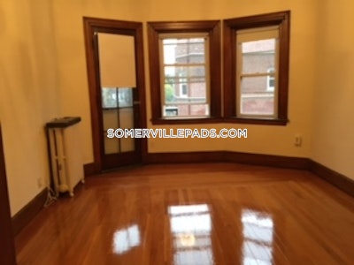 Somerville 2 Beds 1 Bath on Sunmer St in Somerville  Winter Hill - $2,875