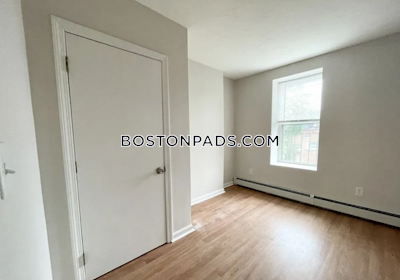 South End 3 Bed, 1 Bath Unit Boston - $5,400