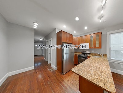 Mission Hill Sunny 4 Beds 2 Baths Boston - $6,570