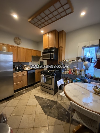 Jamaica Plain 3 Beds 1 Bath Boston - $3,670