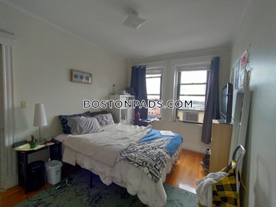 Malden 1 Bed 1 Bath - $1,975