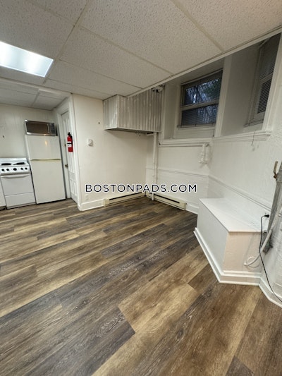 Back Bay MODERN STUDIO BOSTON Boston - $1,850