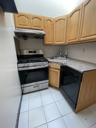 Fort Hill 4 Beds 2 Baths Boston - $5,100