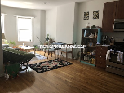 Jamaica Plain Apartment for rent 3 Bedrooms 1 Bath Boston - $4,200