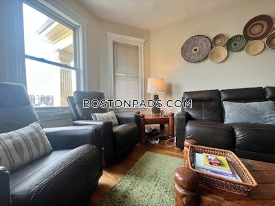 Allston Apartment for rent 3 Bedrooms 1 Bath Boston - $3,600