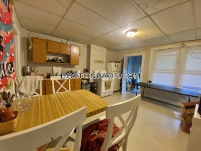 Mission Hill 4 Beds 1 Bath Boston - $5,200