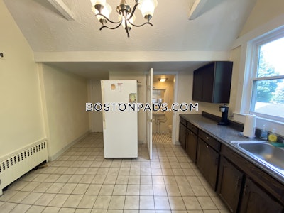 Brighton 4 Beds 2 Baths Boston - $4,400